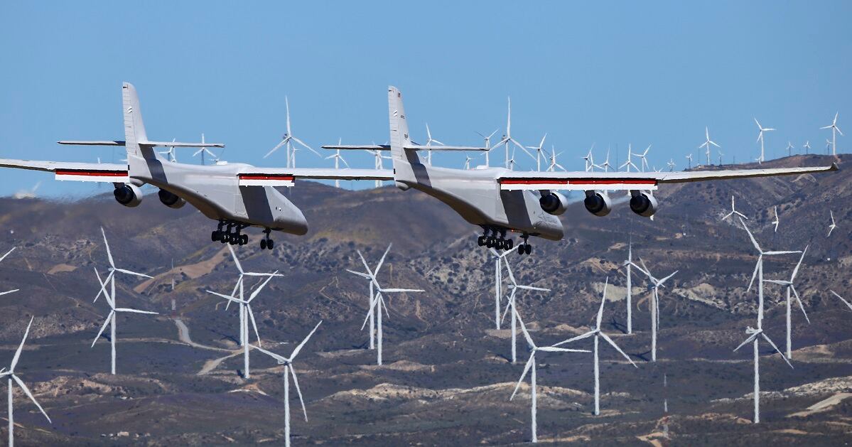 Giant Stratolaunch aircraft lifts off from California