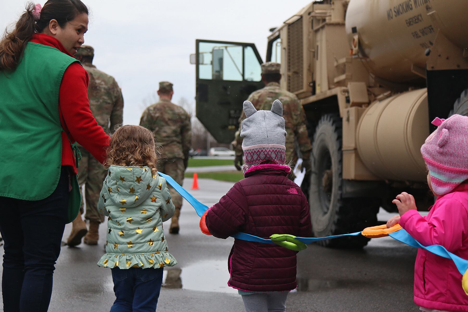 Fort Drum preschoolers learn about 'big Army trucks'