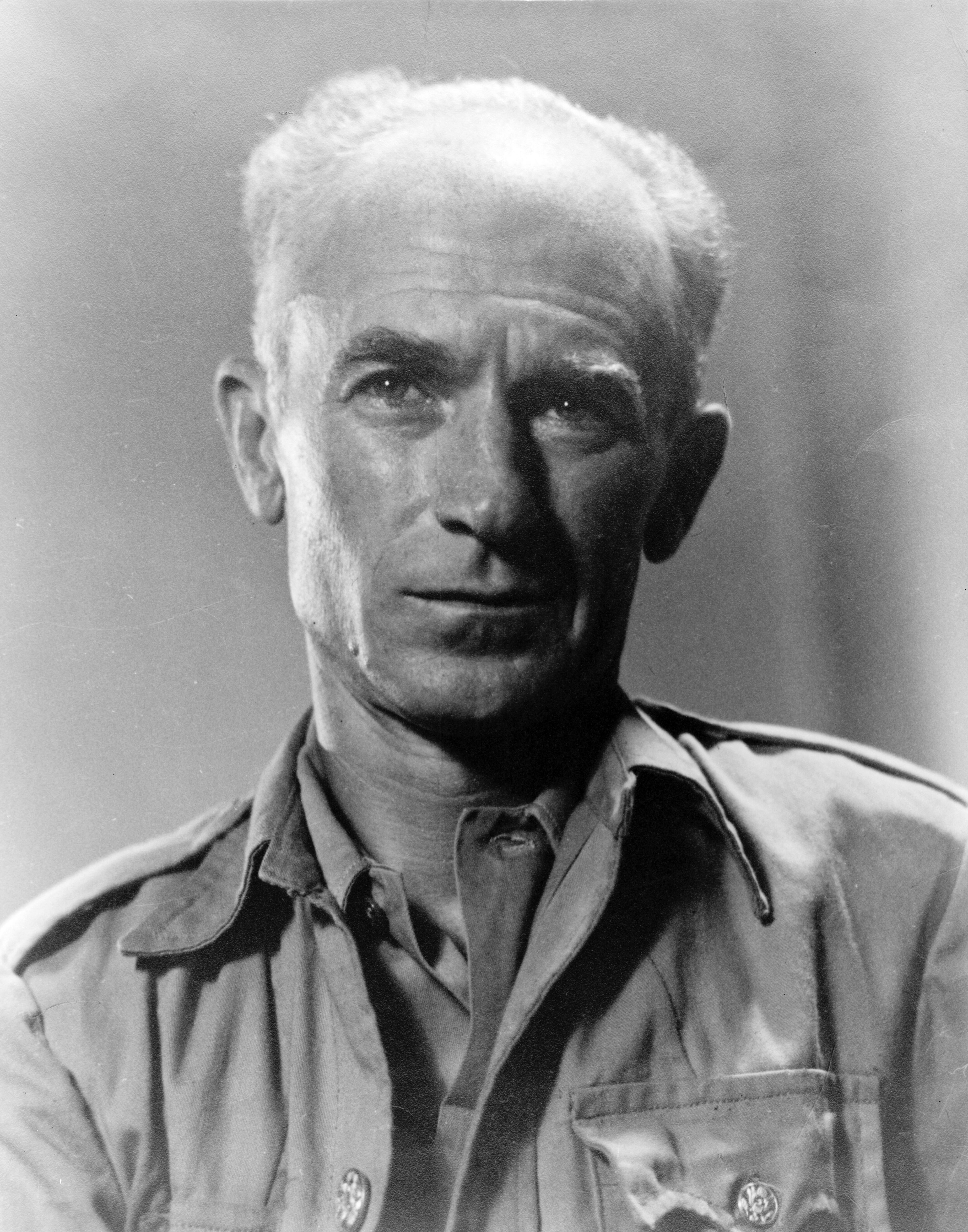 Ernie Pyle’s “everyman” approach to writing about the war won him praise among the service members he worked with in combat.